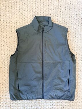 J. Crew Men's Performance Vest